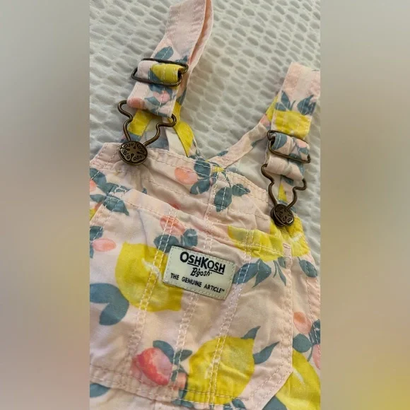 Toddler Lemon Print Shortalls - Picture 2 of 3